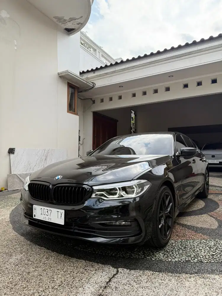 BMW 520i G30 Luxury 2020
