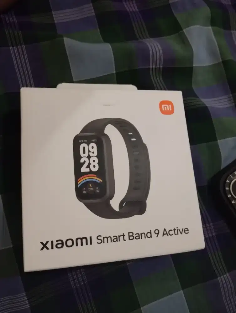 Xiaomi smart band 9 active | Refresh rate 60Hz |