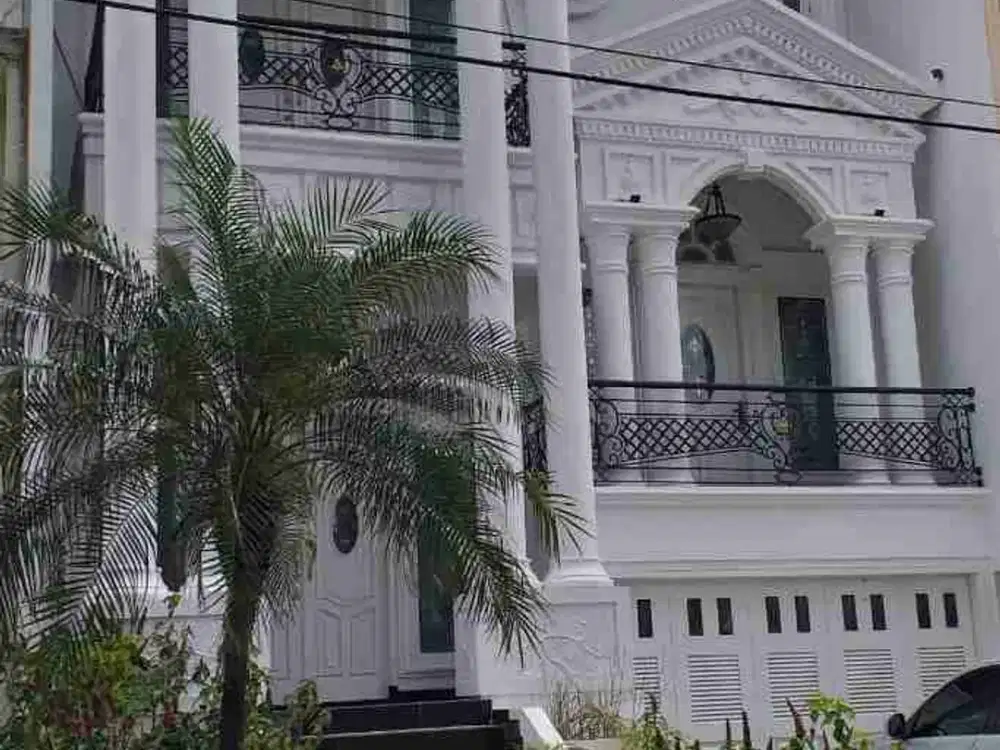 Dijual Rumah cantik 3 LT Jatinegara Baru Jakarta Timur