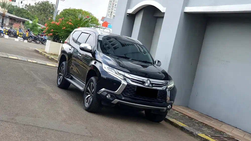 Mitsubishi Pajero Sport Dakar 2.4 Sunroof AT 2019/2020