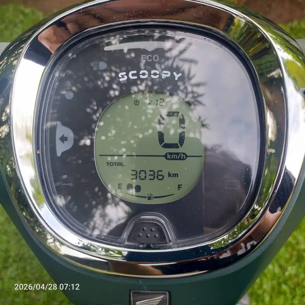 Scoopy prestige green 2025