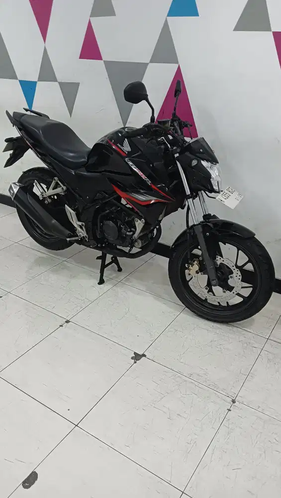 Honda New CB 150R StreetFire 2018 Dp.1,5jt