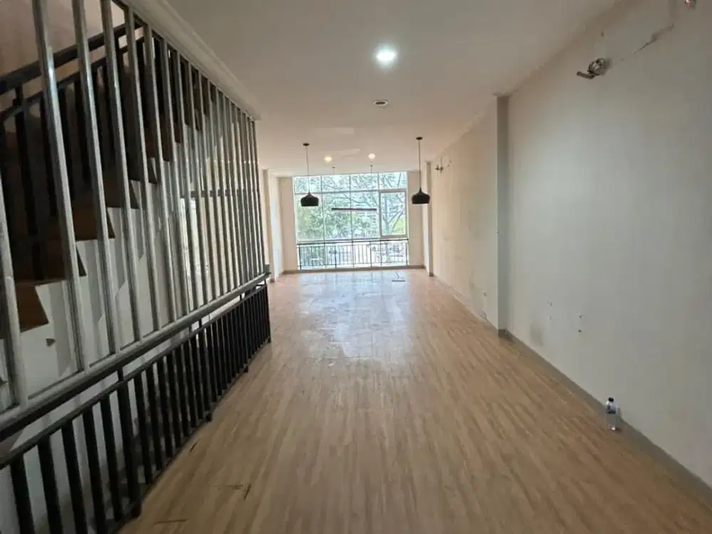 Ruko Golf Island PIK DISEWA Ukuran 4,5x15 Kosongan Siap Pakai