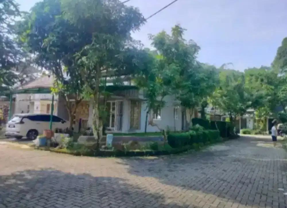 Jual rumah Rancamaya golf estate