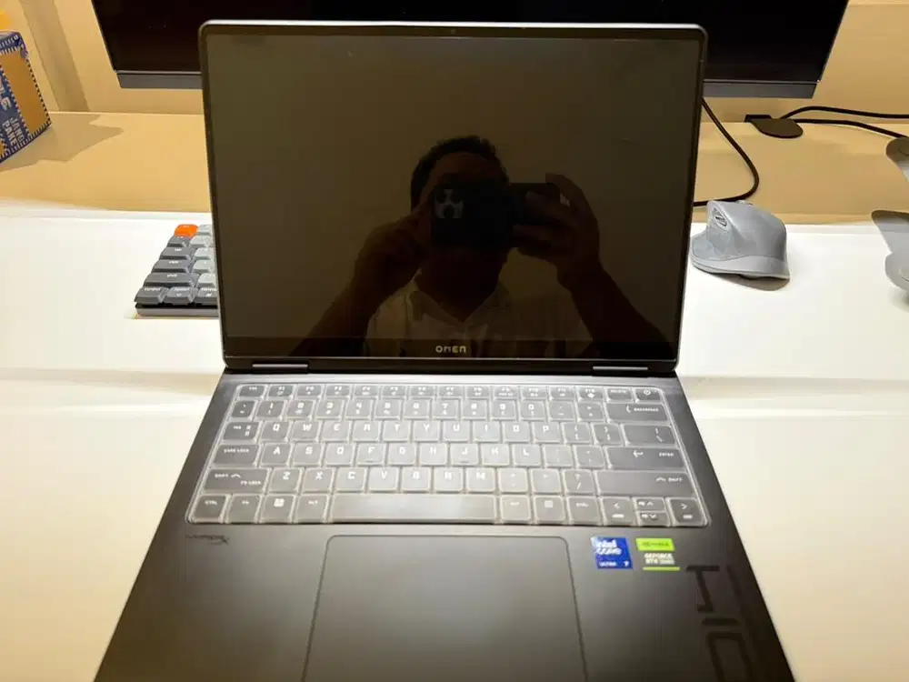 HP Omen transcend 14