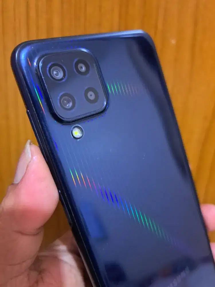Samsung M32 ex garansi resmi