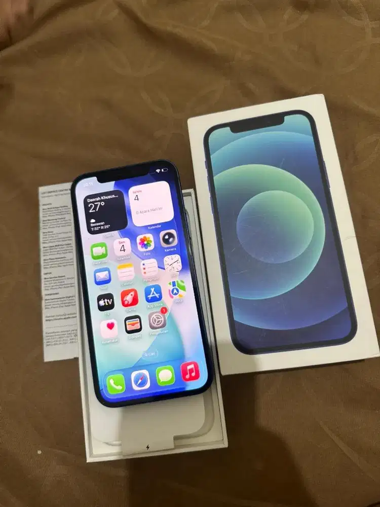 FS iPhone 12 pemakaian pribadi
