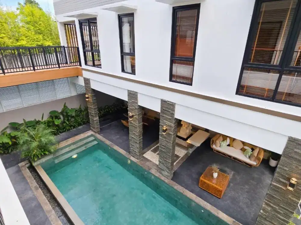 Dijual Villa Premium Berawa Canggu Dekat Pantai