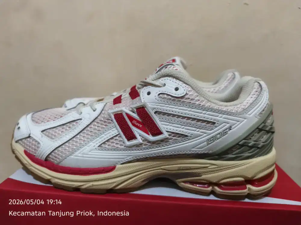 New ballance 1906 R red white