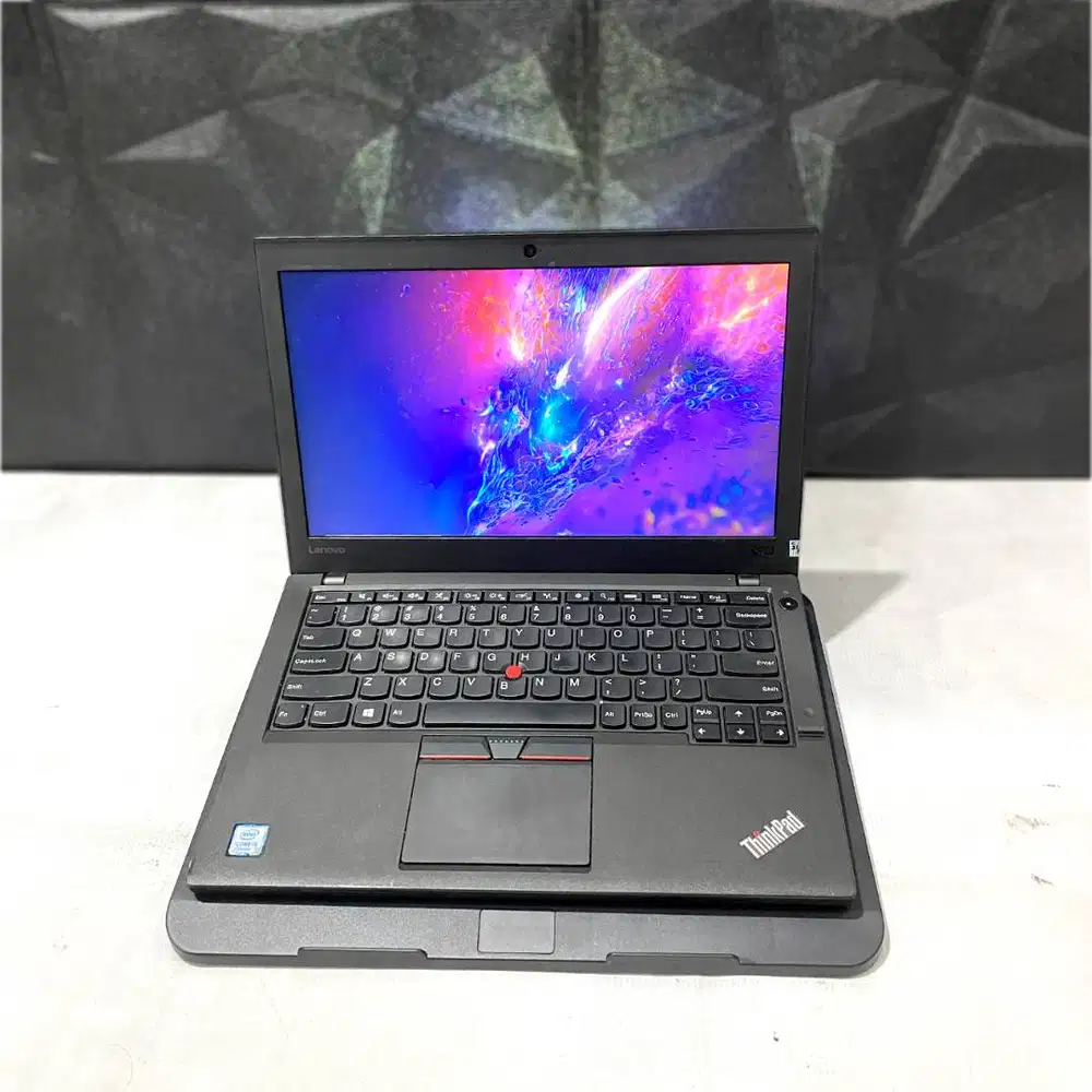 Ready Laptop Lenovo Thinkpad X260 Intel Core i5 Ram 8gb SSD 256GB