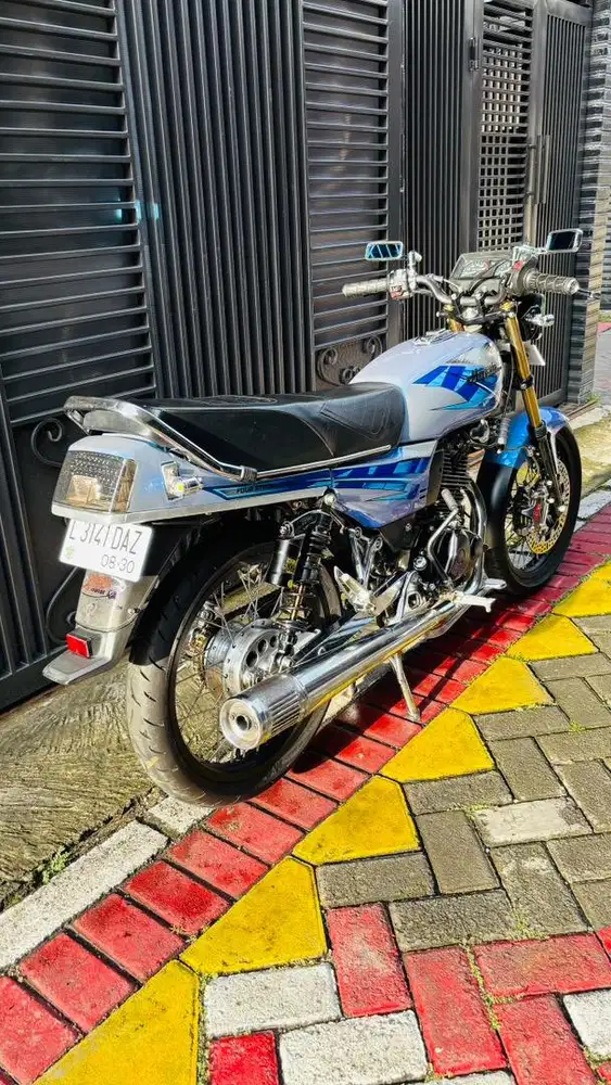 Honda GL Max Tahun 2002