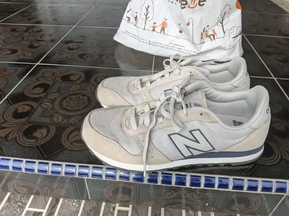 Jual sepatu nb ori