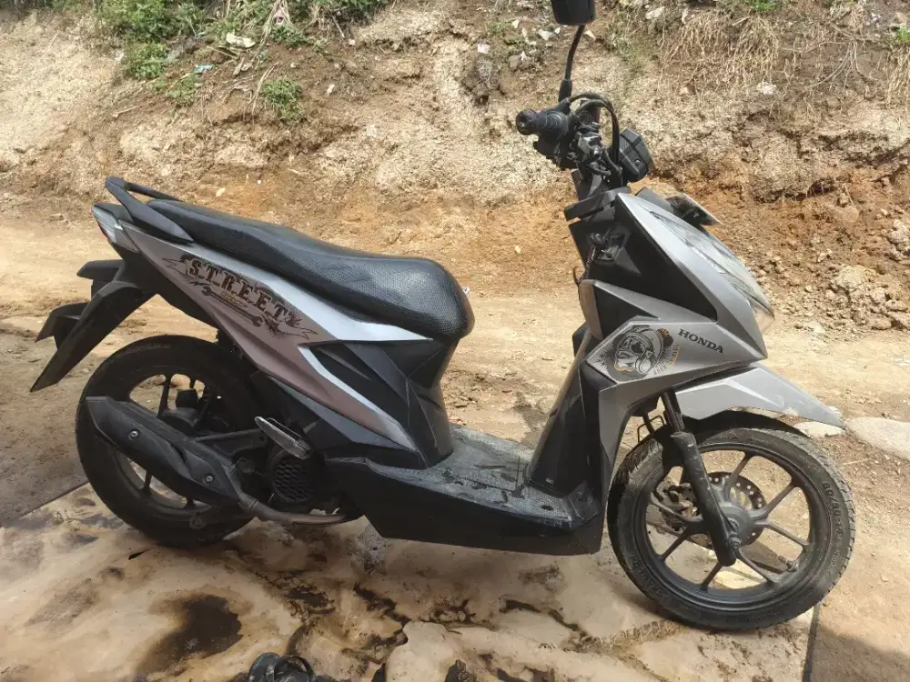 Berat Street 2023 Lengkap