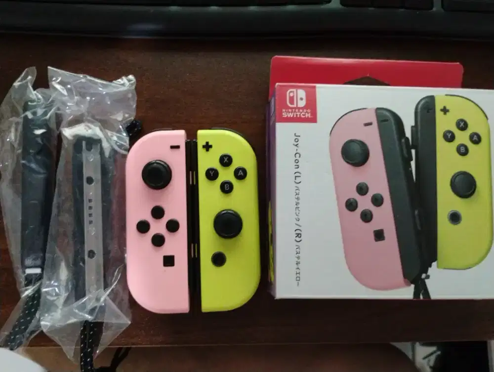 Joycon Switch L Pink Lemon