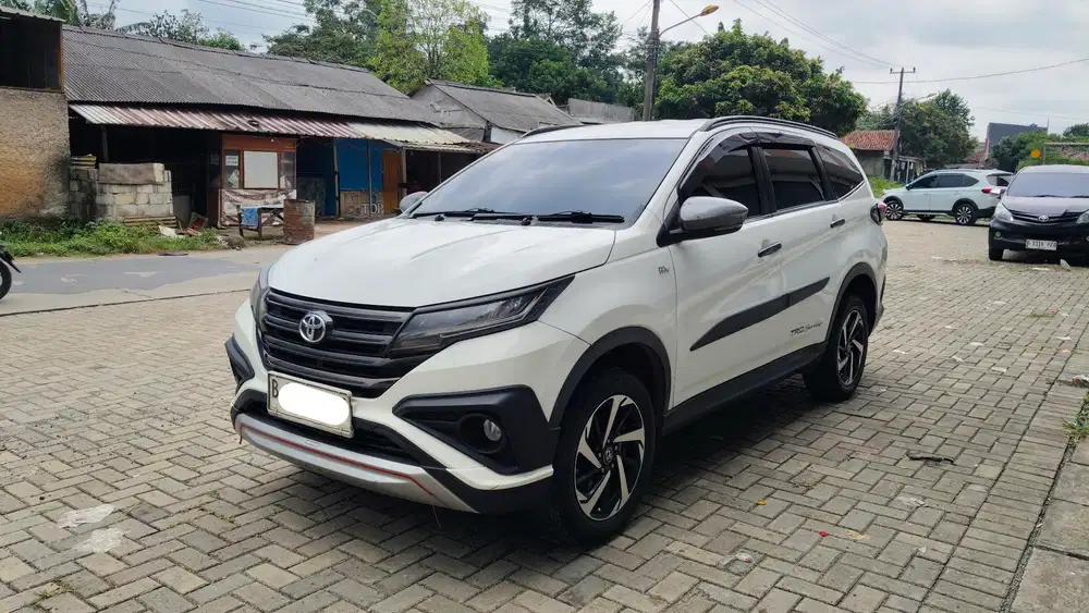 Toyota Rush 2018 Bensin