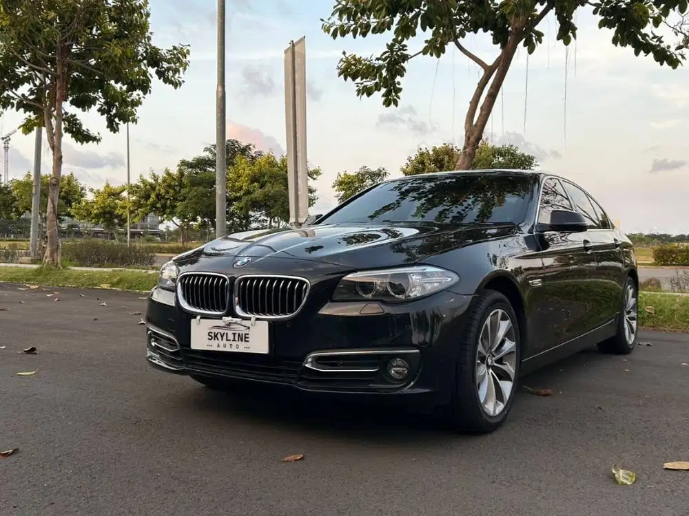 Tetap Mewah di Saat Bensin Mahal,BMW 520i F10 Luxury LCI,Kondisi baik