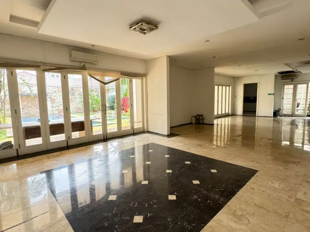 Dijual rumah Jl Metro Pondok indah jaks