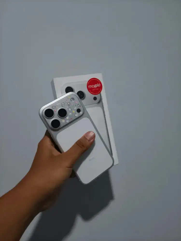 iPhone 17 pro 256gb silver