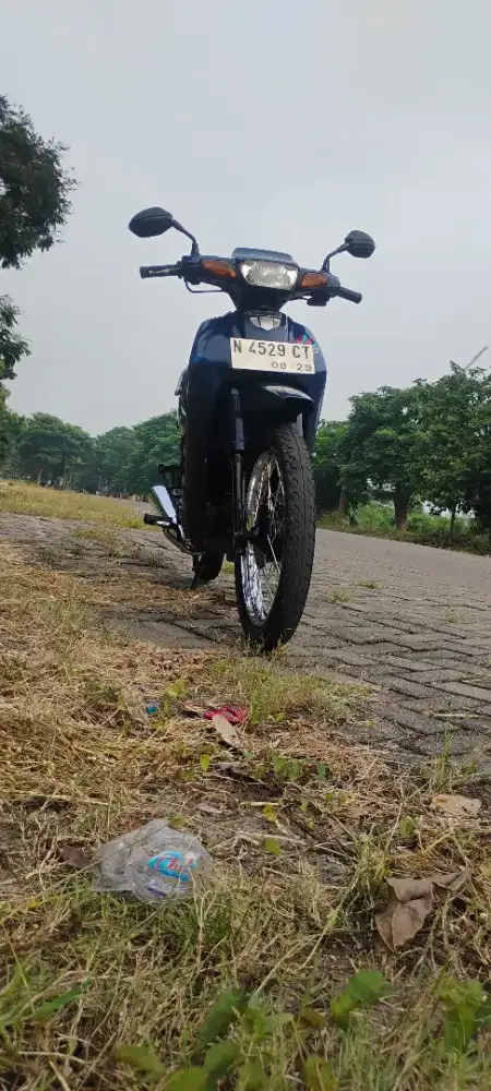 YAMAHA CRIPTON BIRU
