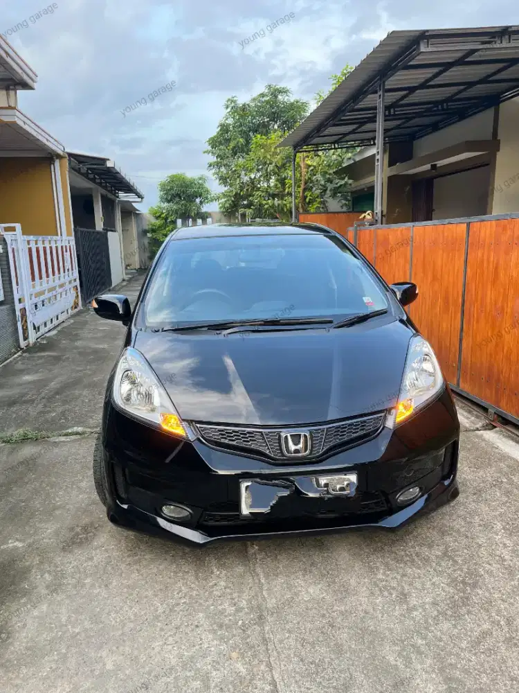 Jazz RS manual istimewa