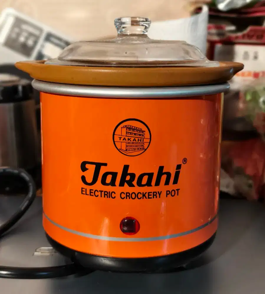 Preloved takahi slow cooker0.7L