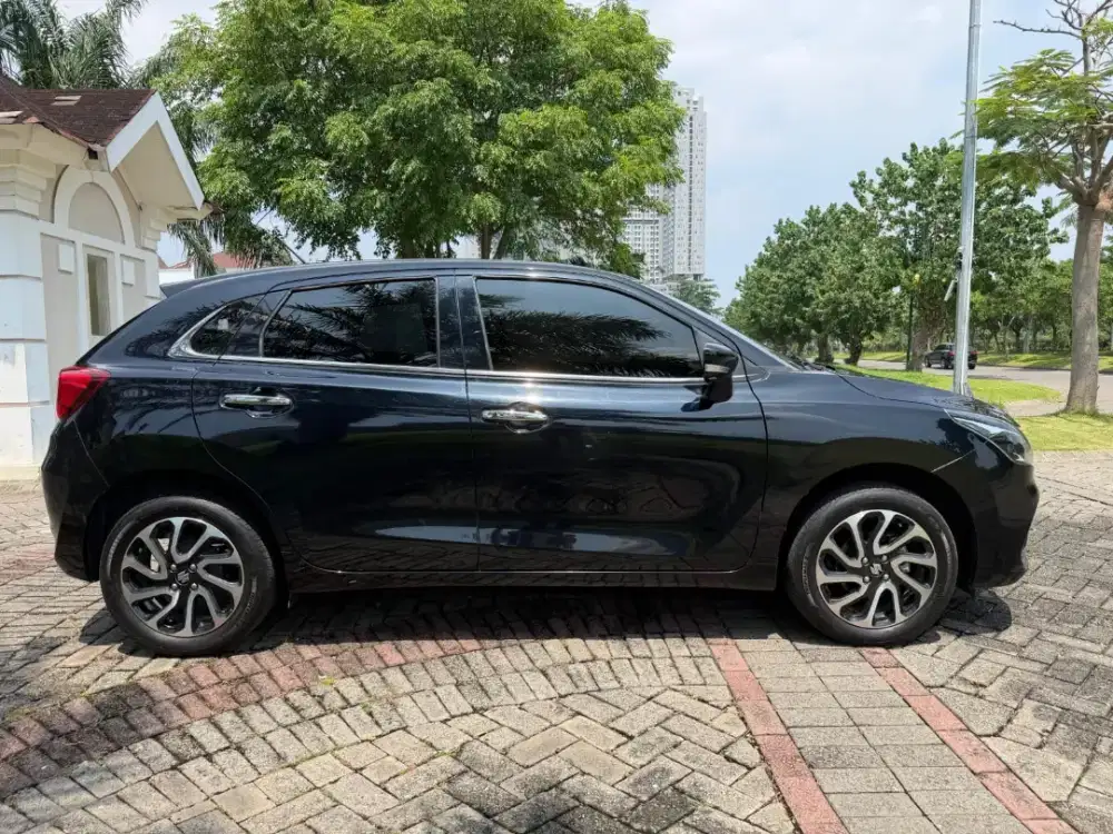 Suzuki Baleno 2024 Matic Hitam Mulus Tanpa PR