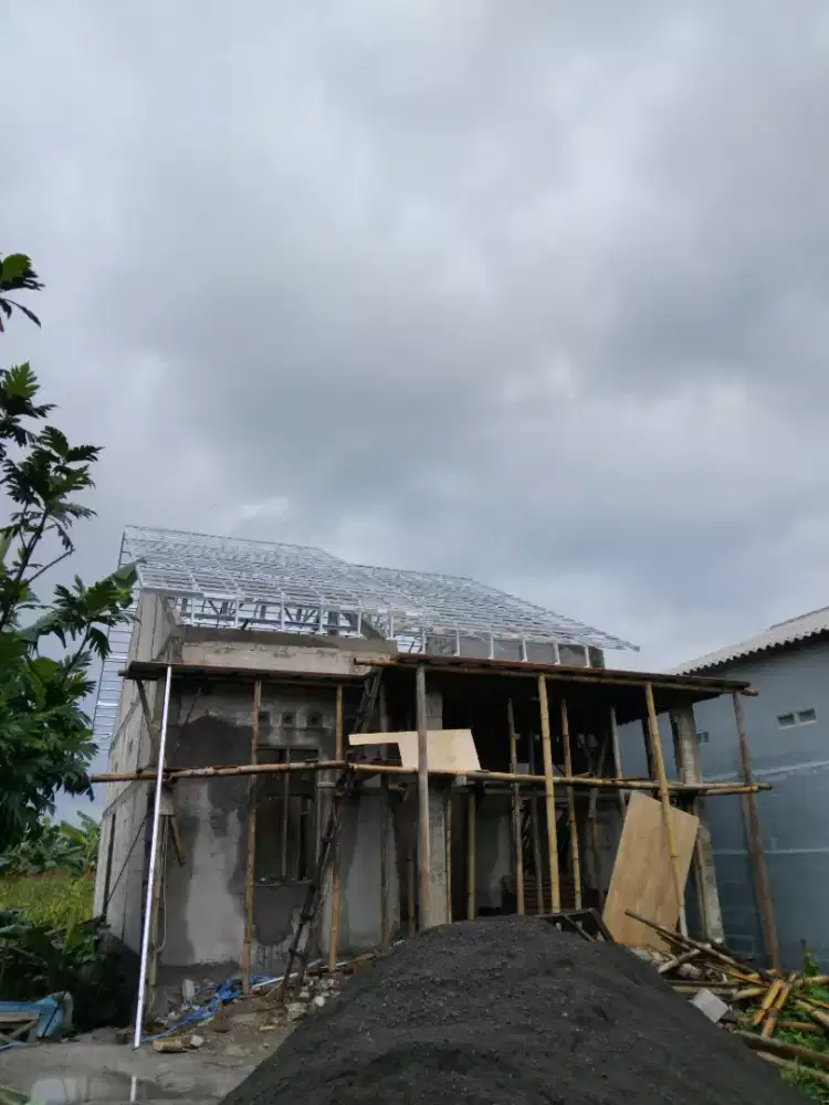 Bongkar pasang atap rumah
