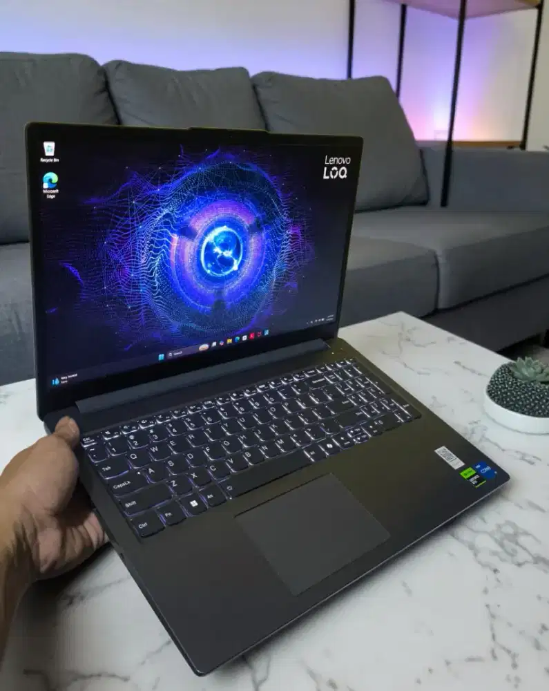 Lenovo LOQ ESSENTIAL Core i5 Ram 16/512gb GARANSI Resmi Vga Rtx COD