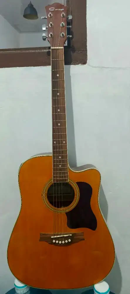 Gitar Akustik Caraya