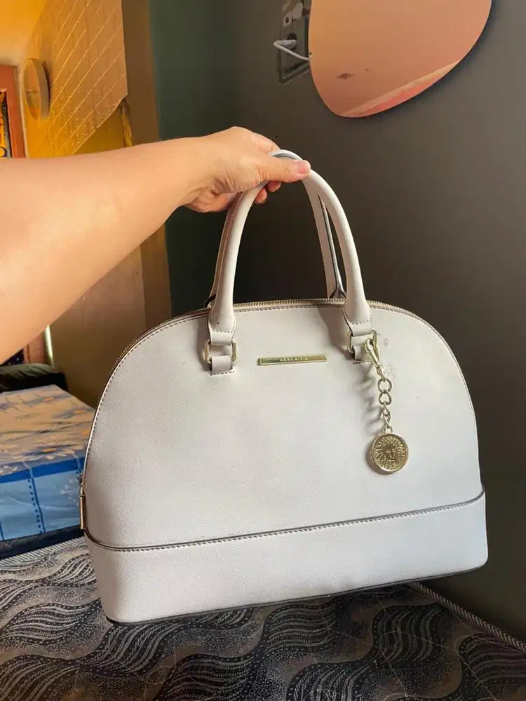tas wanita anne klein