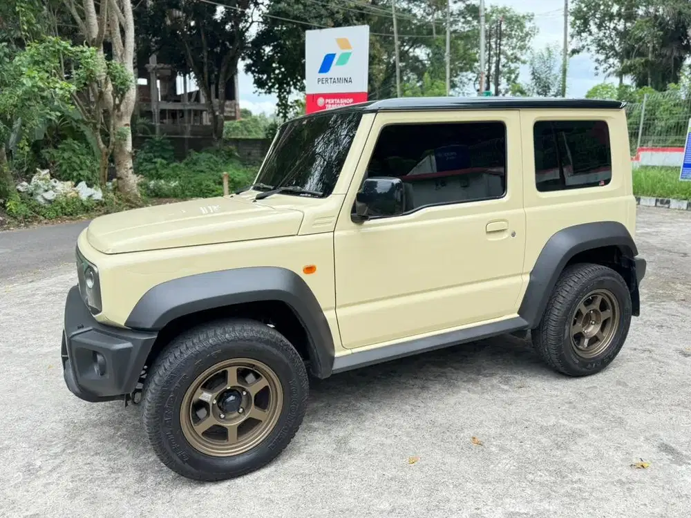 Suzuki Jimny 4x4 MT 2021