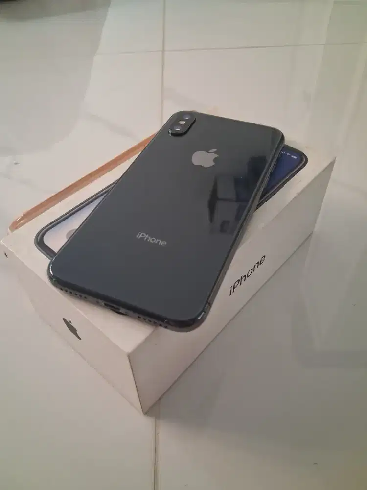 iPhone X 64GB iBox Space Gray (Hitam)
