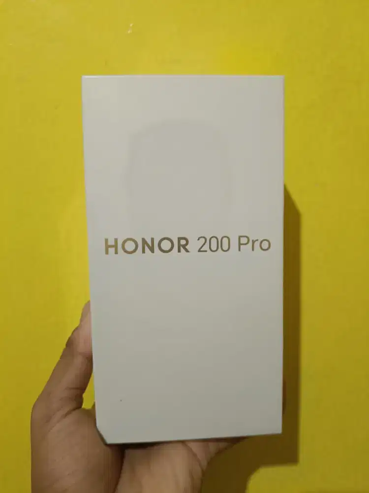 BNIB Honor 200 Pro 12/512GB Snapdragon 8s Gen 3 Ocean Cyan