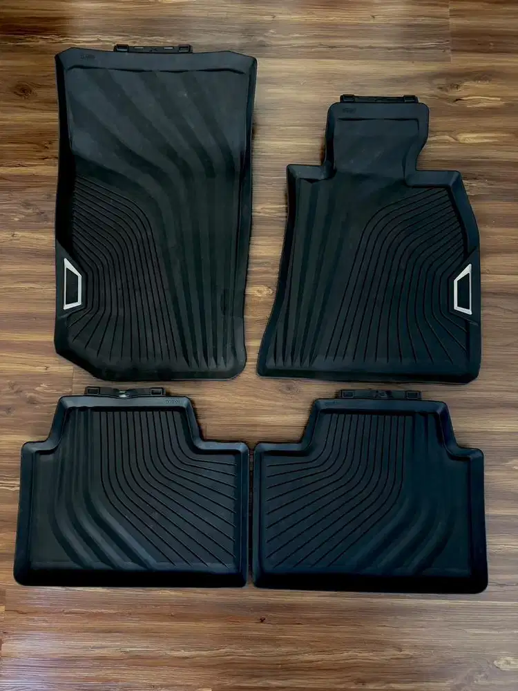 Karpet BMW original for 320i 330i G20 2018 - 2026