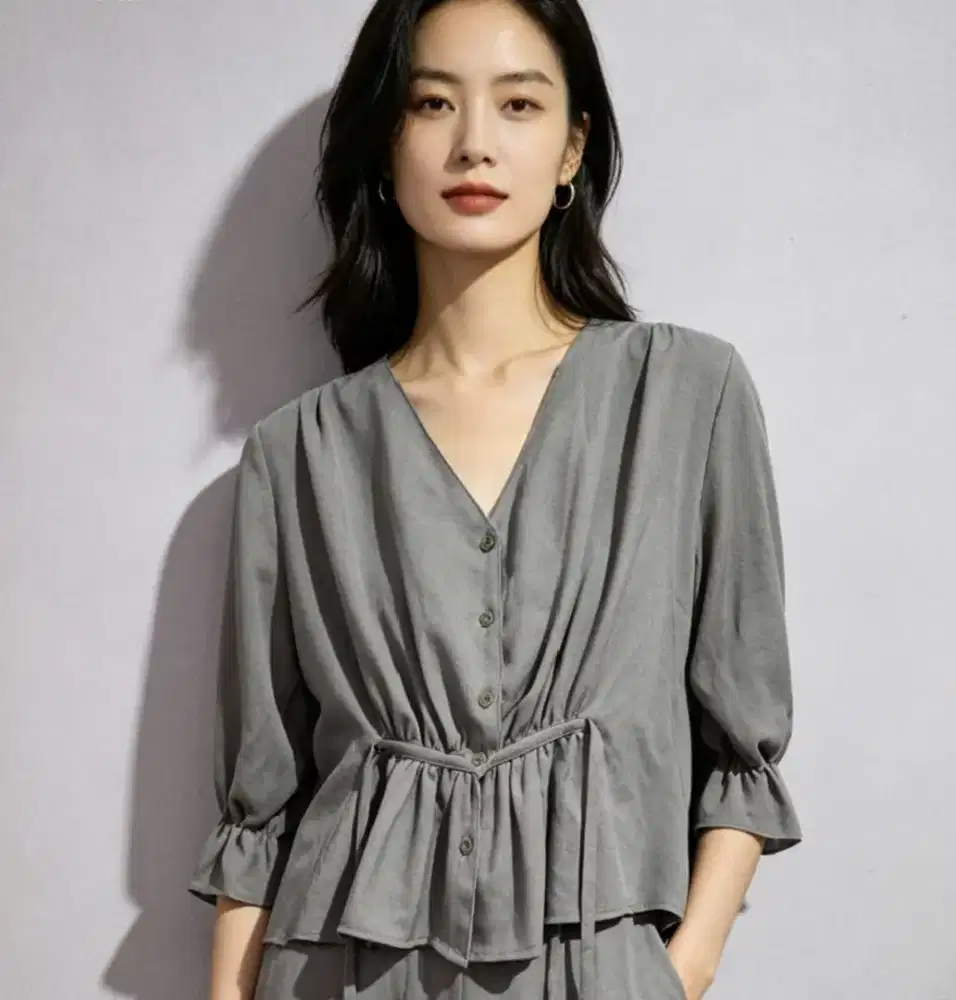 Blouse wanita grey