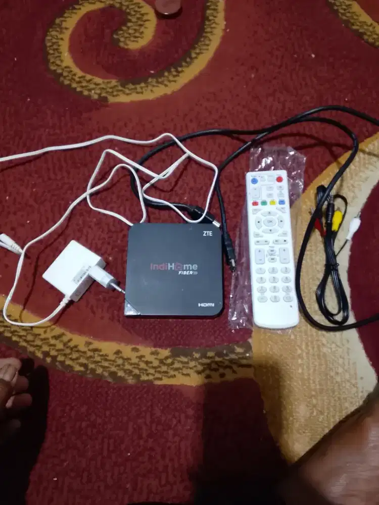 Set top box android fullset tinggal pakai