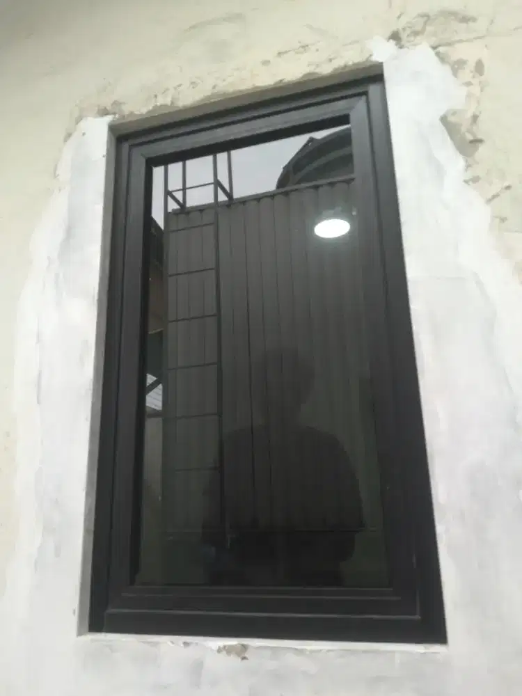 Kusen jendela alumunium casement T120cm L60cm hrg kepasang 950rb/unit