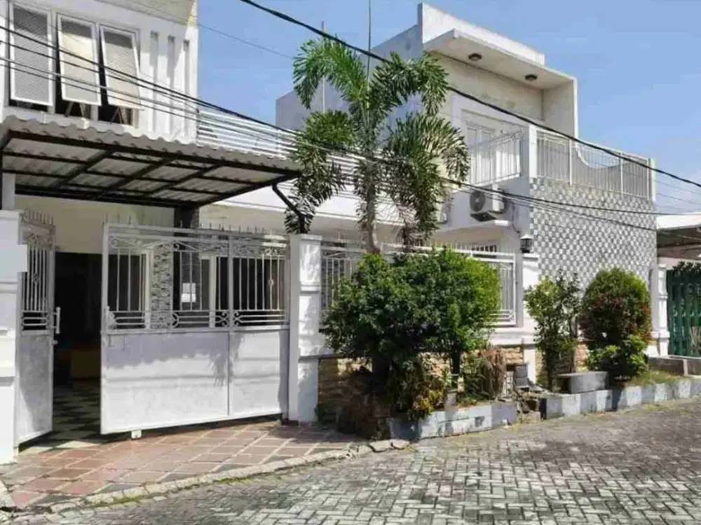 Rumah Murah 2 Lantai semi Furnish siap Huni di Perum Manyar, Sby Timur