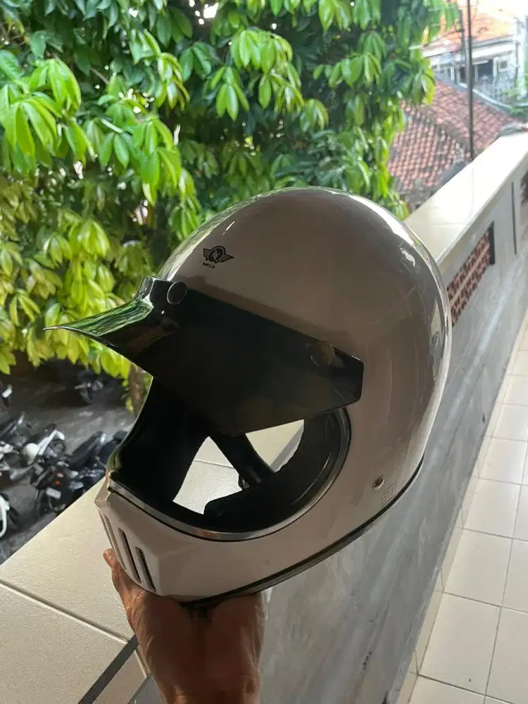 HELM CAKIL NIELS