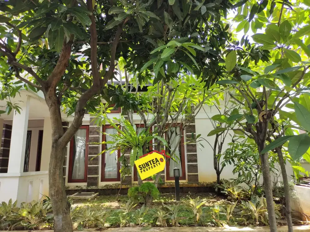 Disewakan Senayan bintaro rumah mewah Semi Furnish siap pakai