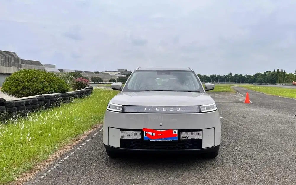 JAECOO J5 EV PREMIUM.