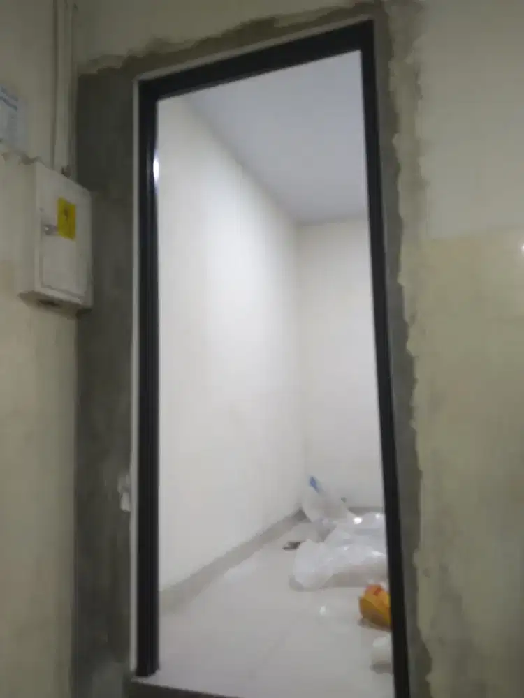 Kusen aluminium gawangan pintu T220cm L100cm hrg include pasang 800rb