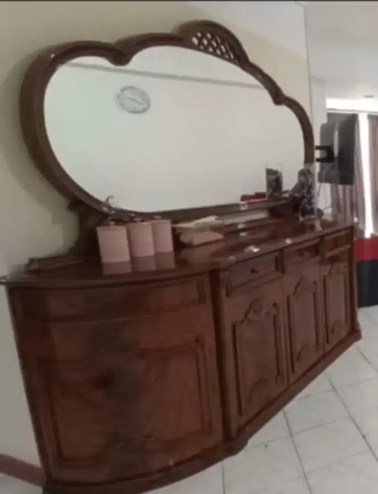 Di jual furniture Davinci