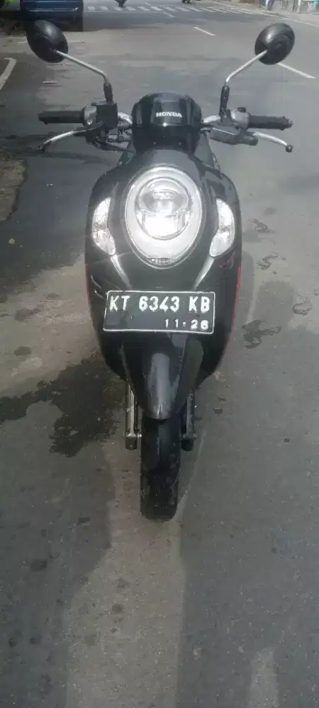 Dijual Honda Scoopy hitam