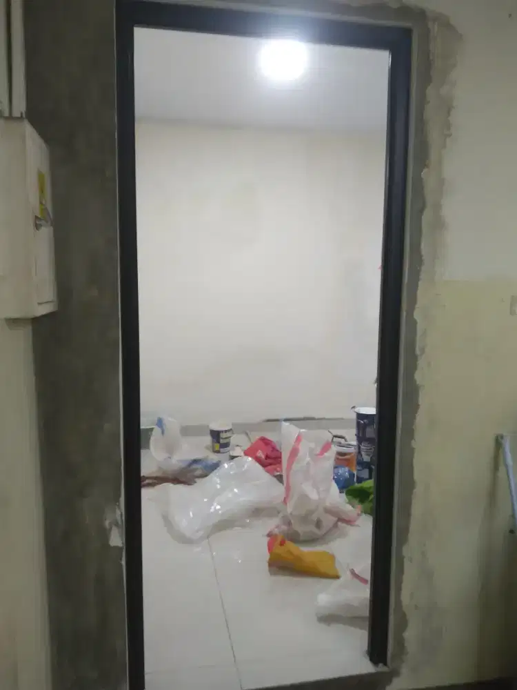 Kusen alumunium gawangan pintu T220cm L100cm hrg include pasang 800rb