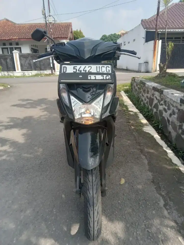 Djual motor beat 2015