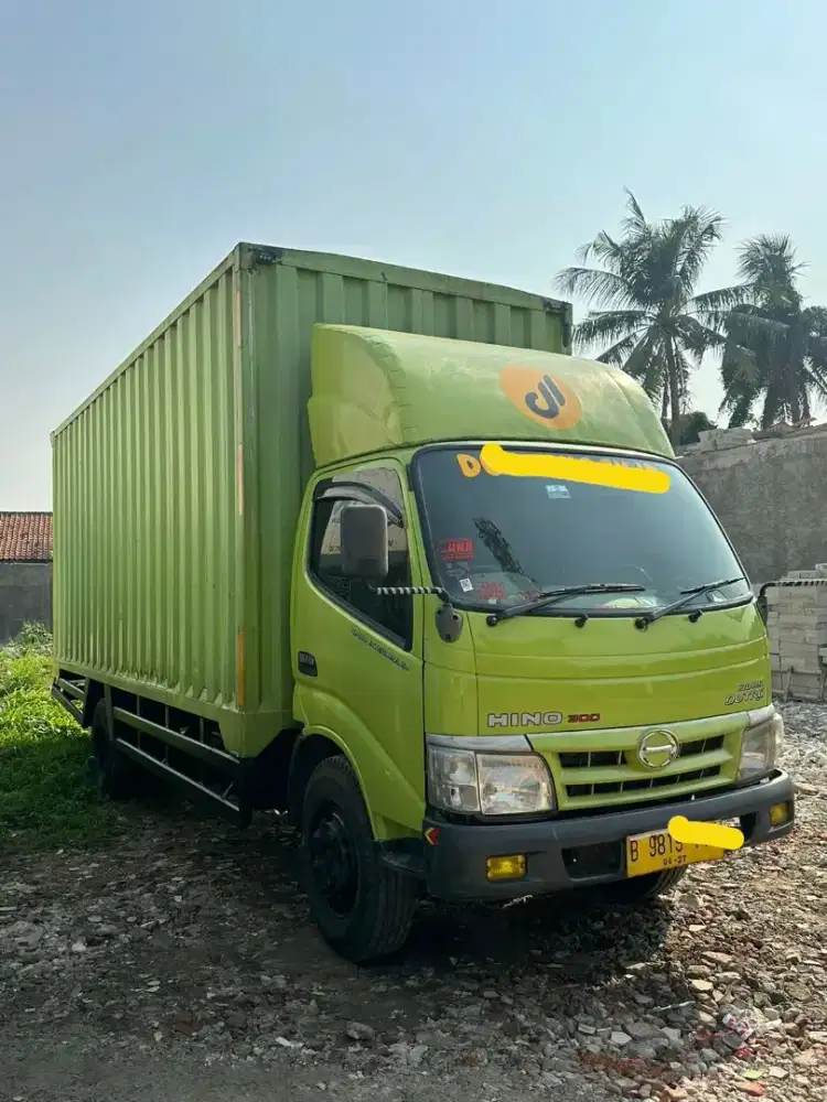 Hino Dutro 130 MDL box JuMbo th 2017