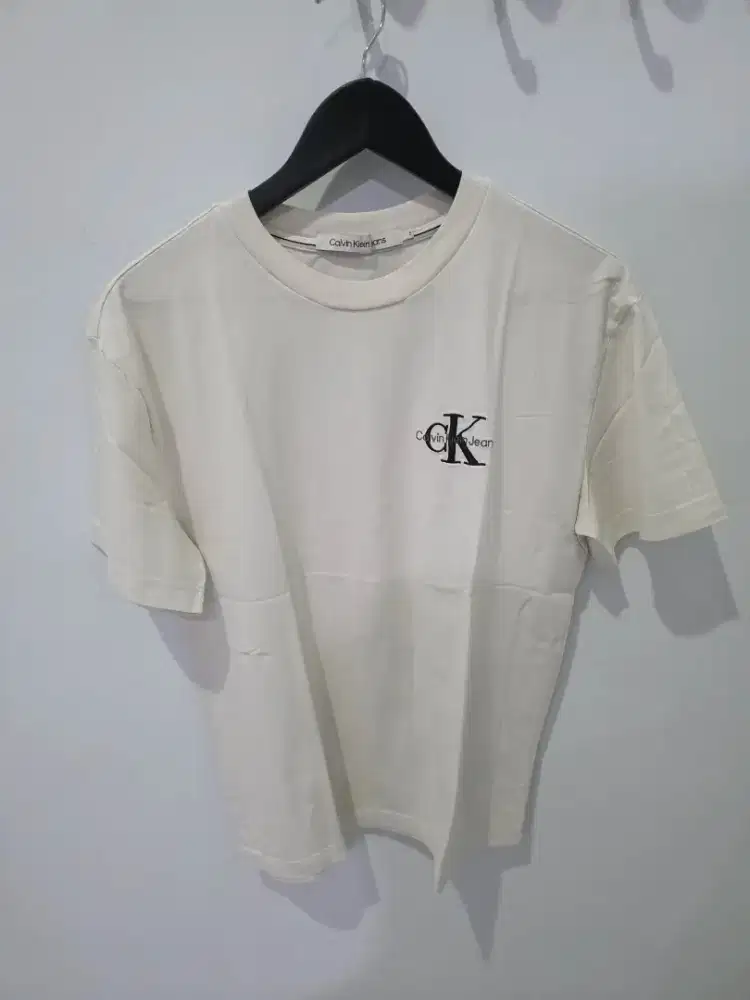 Baju calvin klein