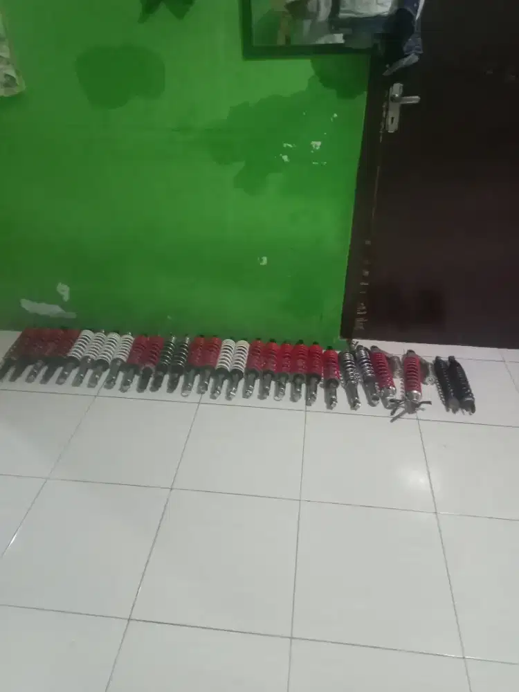 Sok bleker bisa untuk semua motor kondisi masih 90% di jamin bagus