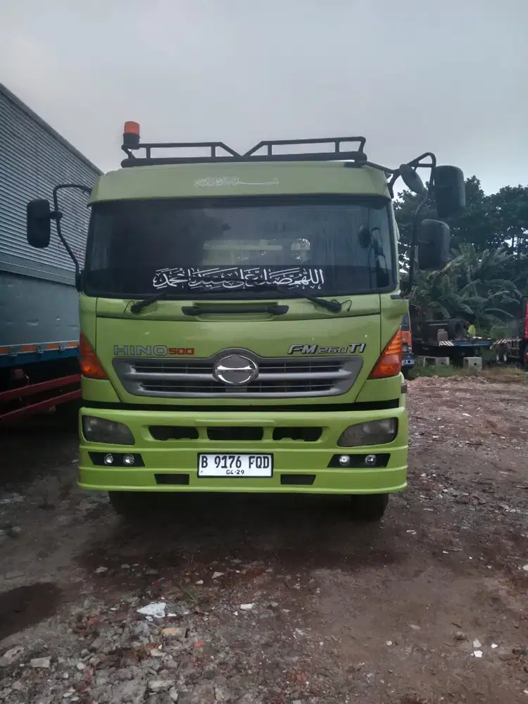 Hino Dutro 2010 Diesel